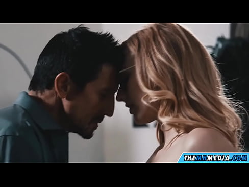 ❤️ Romantis jinis karo slutty pirang Porno ing kita