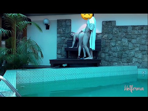 ❤️ Boss ngajak prawan menyang blumbang, nanging ora bisa nolak panas Porno ing kita